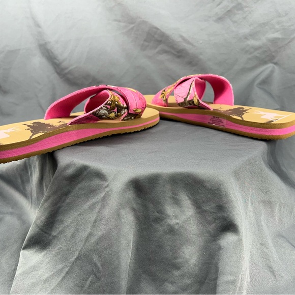Realtree Women's Pink Open Toe Camo Criss Cross Slide Sandal Size 7/8 - Picture 6 of 6